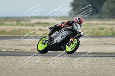 media/Apr-18-2025-TrackDaz (Fri) [[45f5874c44]]/C Group/Session 1 (Turn 7)/